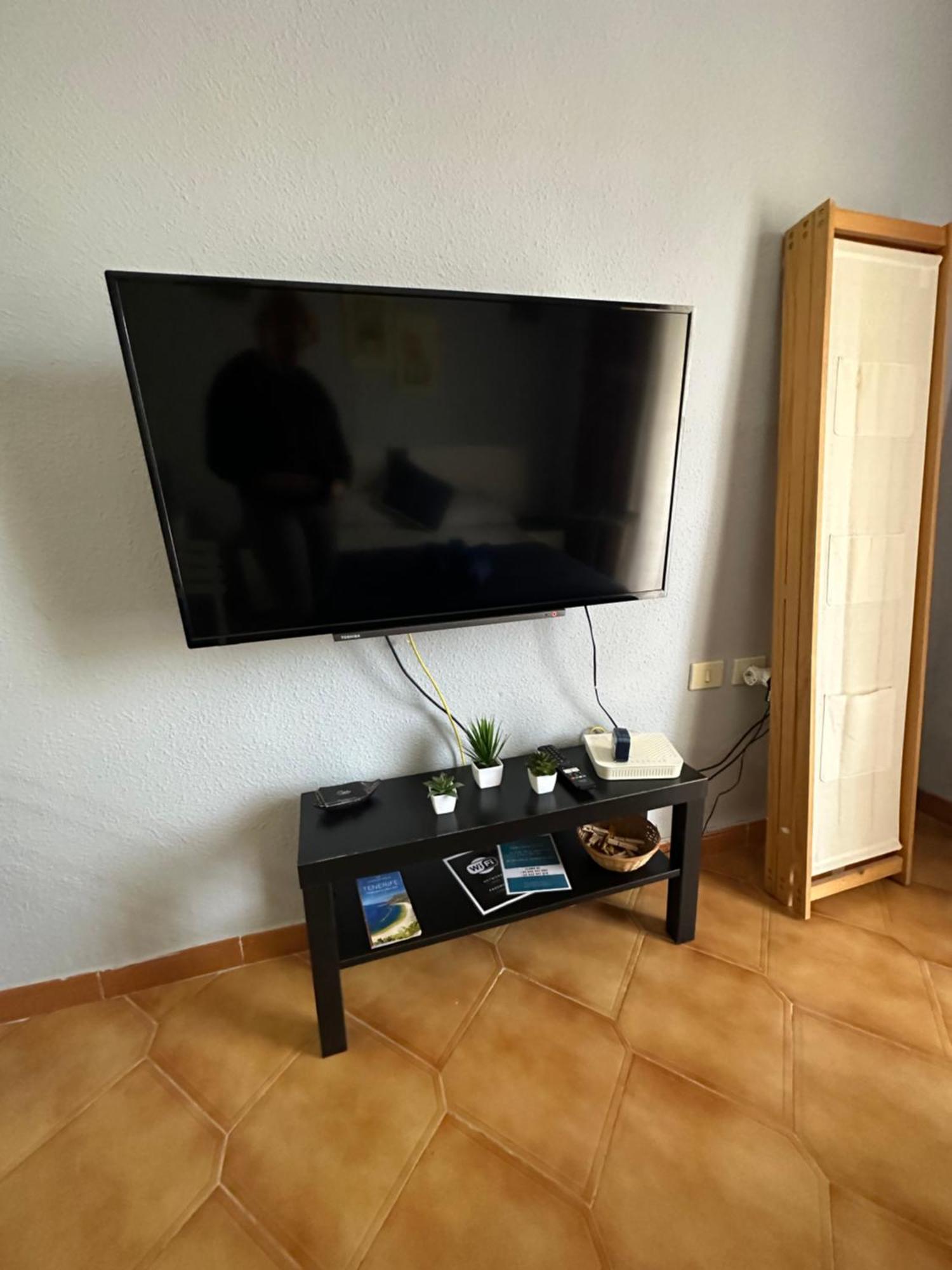 לוס כריסטיאנוס Tenerife Beach Front & Sea View מראה חיצוני תמונה